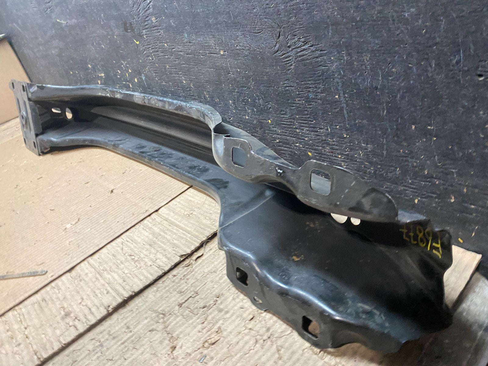 2017 - 2020 Jaguar F-Pace Rear Bumper Beam Reinforcement OEM w5768 DG7