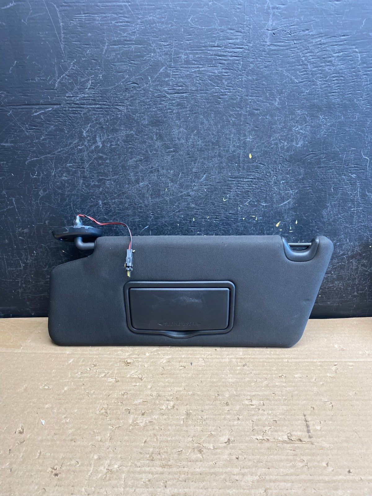 2009 to 2014 Ford F150 Left Driver Side Sun visor Black Cloth AG84642
