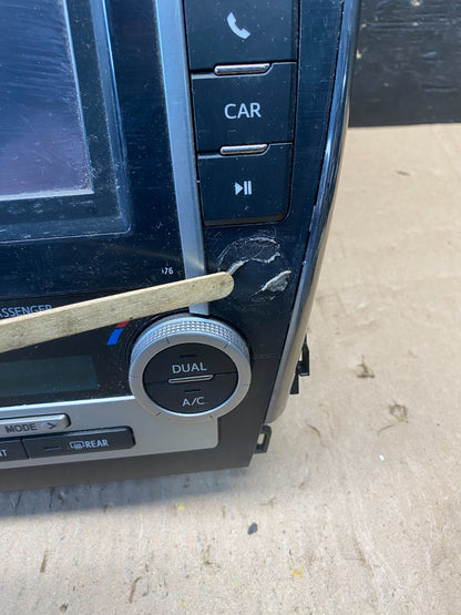 2012 2013 Toyota Camry Radio CD Navigation Screen Display OEM R8964 DG4