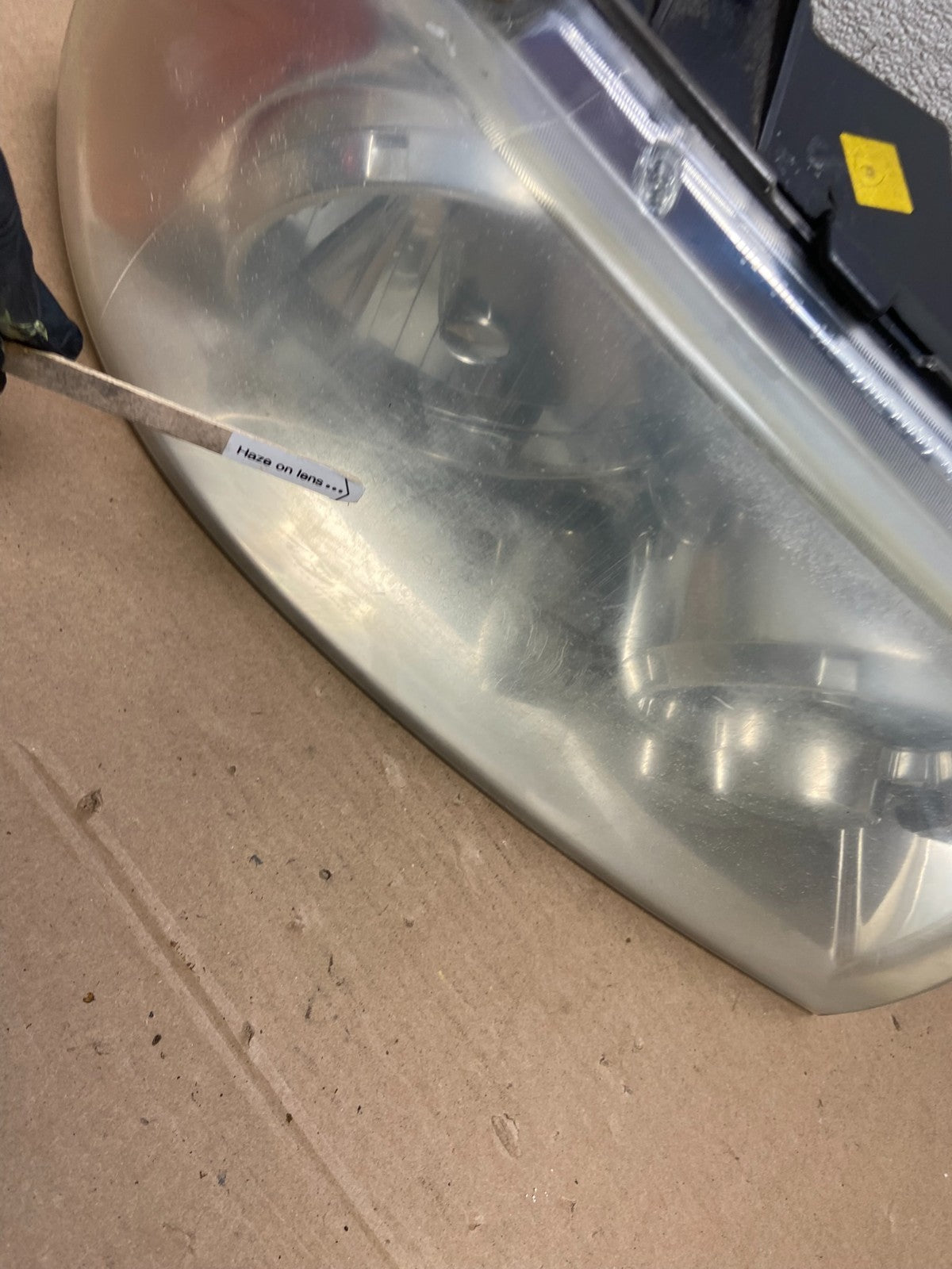 Xenon 2003-2006 Lincoln Navigator Right Passenger Side Headlight OEM AA9907 DW4