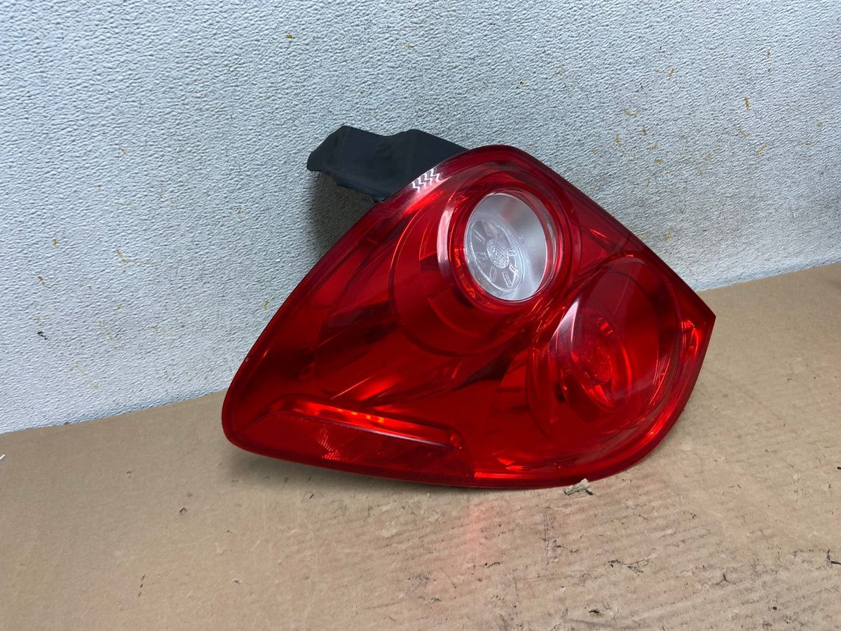 2010 to 2015 Chevrolet Equinox Left Driver Lh Side Tail Light AH9539 LK2
