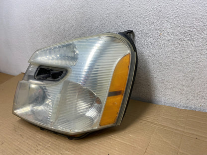 2005 to 2009 Chevrolet Equinox Left Driver LH Halogen Headlight AG8924 DW2