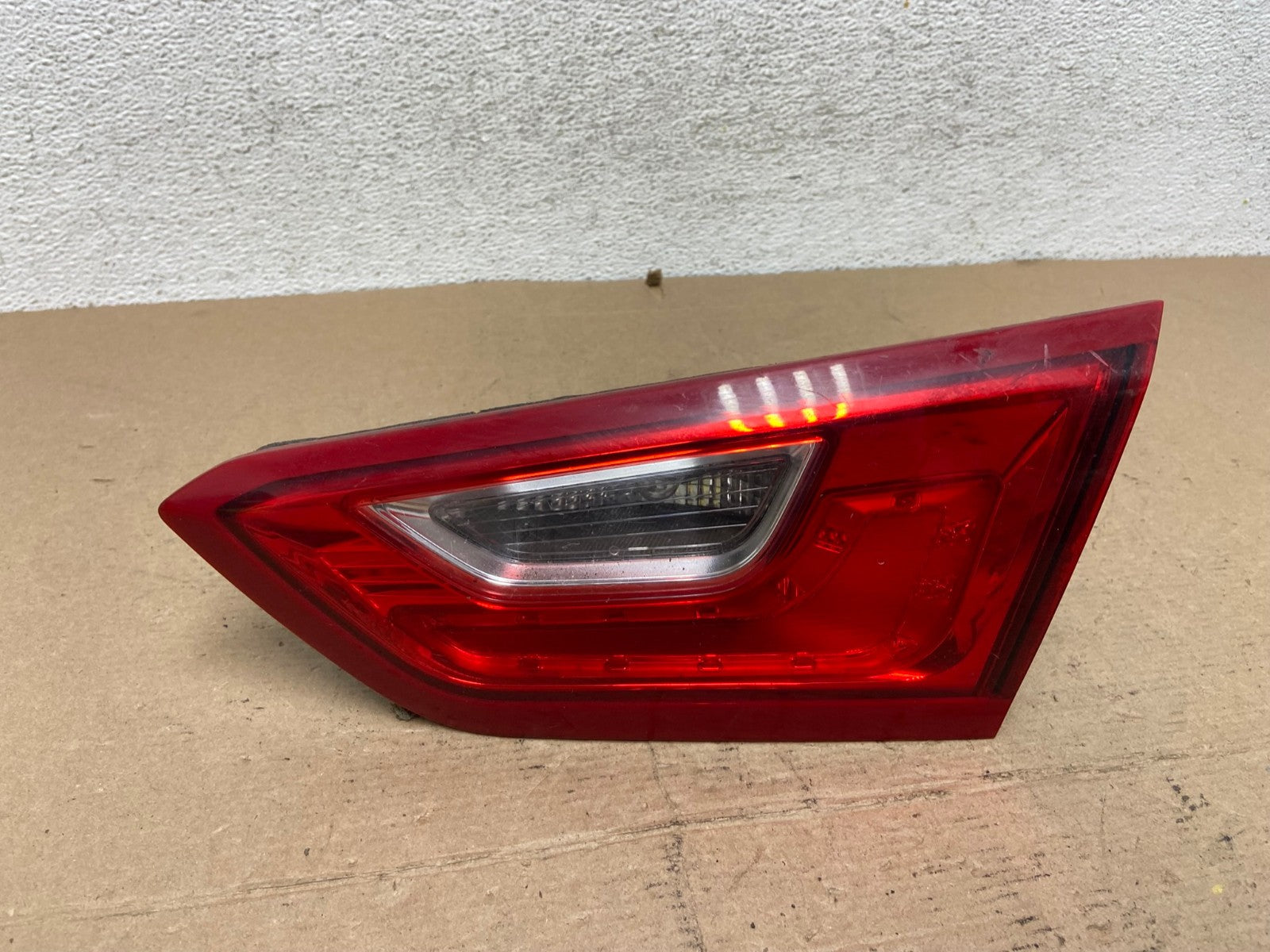 2016 - 2019 Chevrolet Malibu Right Passenger RH Inner Tail Light AF4709 LK0