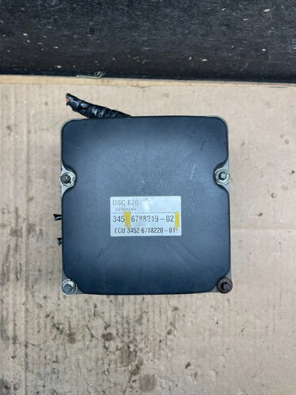 2007 to 2014 BMW X5 E70 ABS Anti-Lock Brake Pump Module T7546 DG4