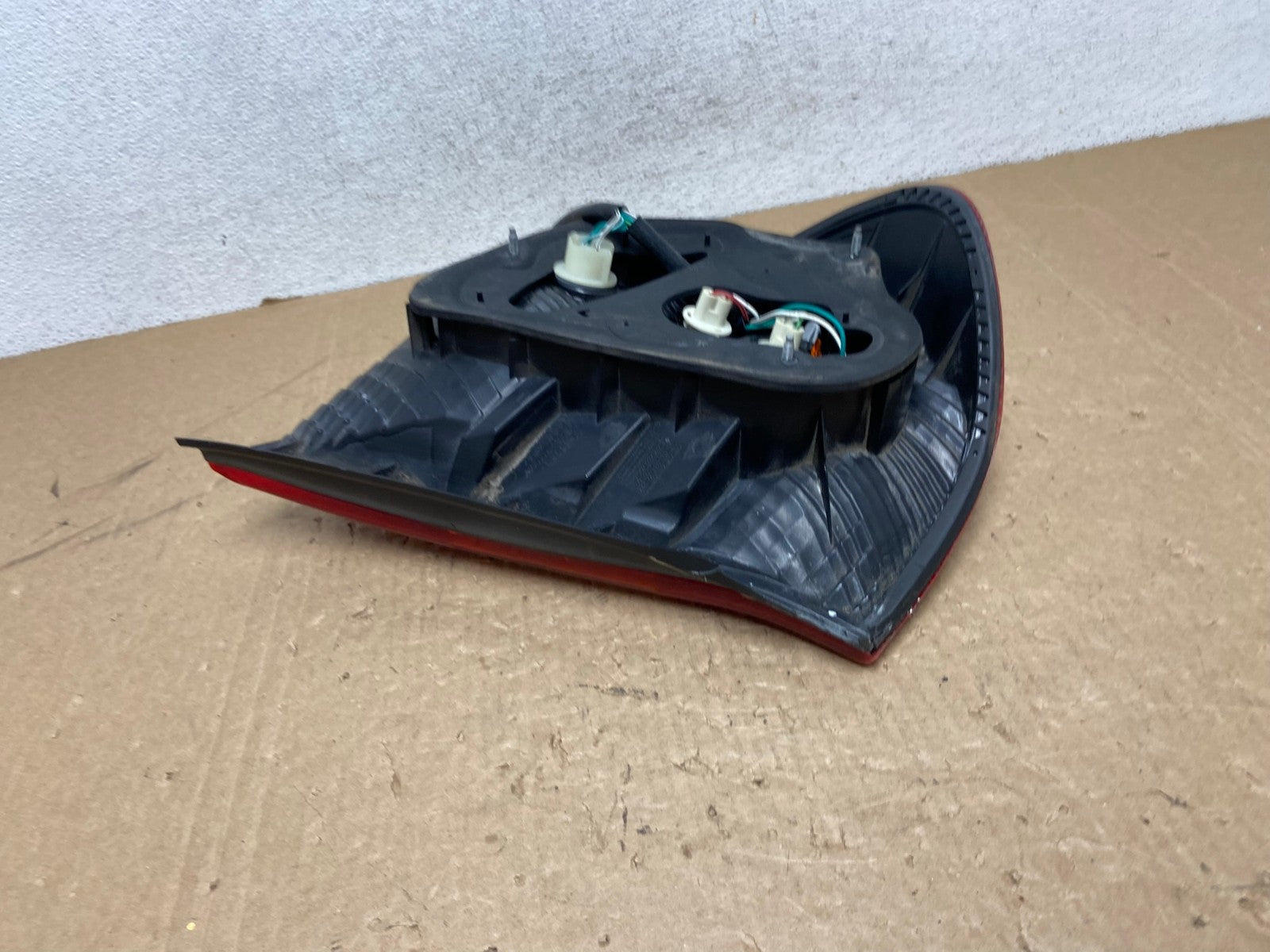2002 2003 2004 Toyota Camry Tail Light Right Passenger Rh Side AG1184 LK6