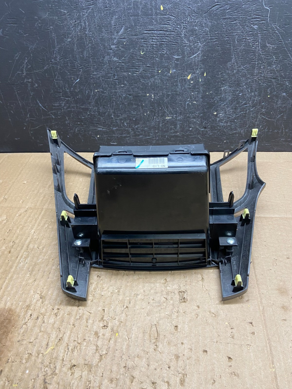 2010-2014 Subaru Legacy Outback Vent Radio Panel Trim Bezel AD1968 DG4