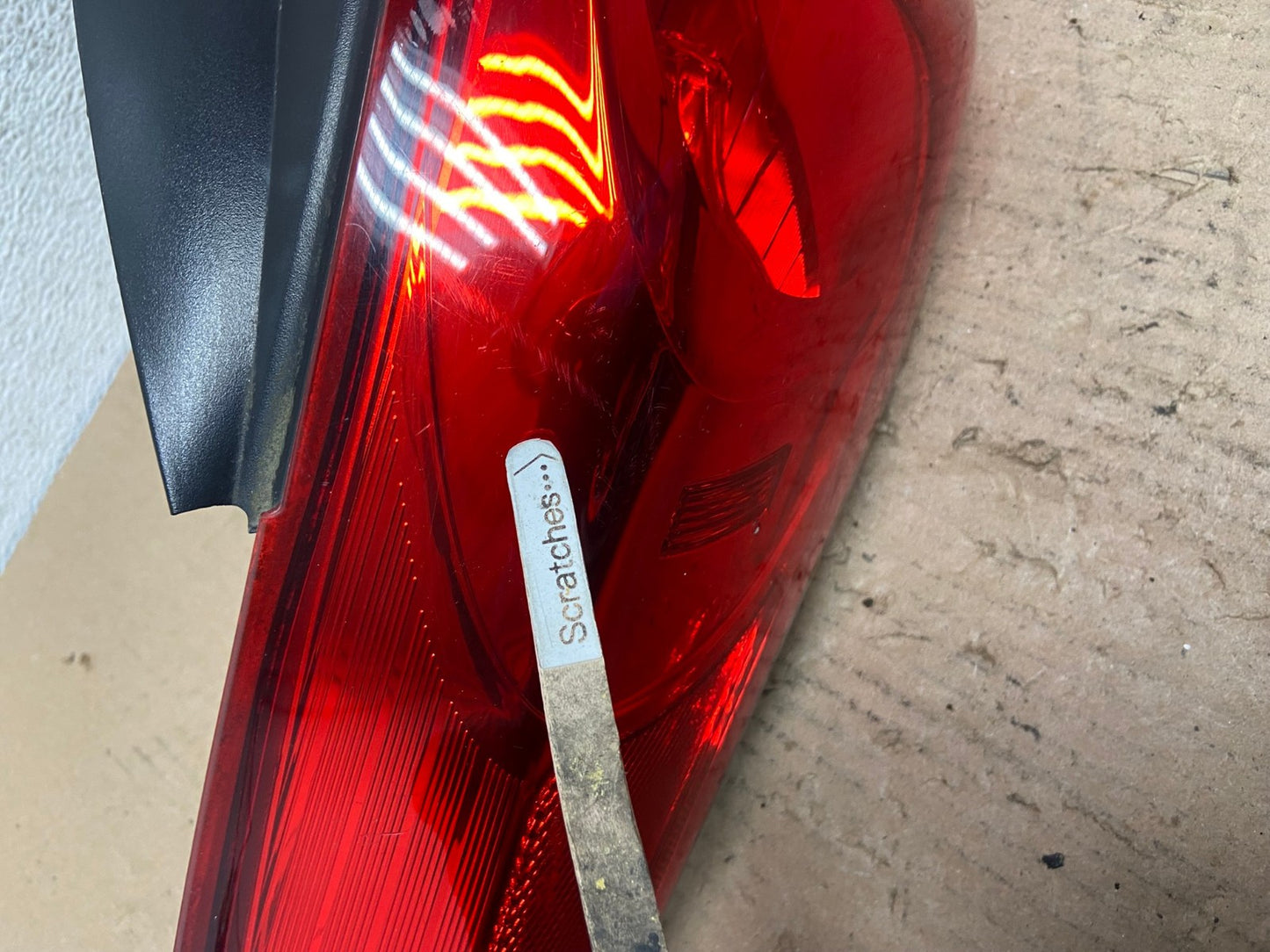 2011 2012 2013 Hyundai Elantra Sedan Left Driver Side Tail Light AF4256 LK3