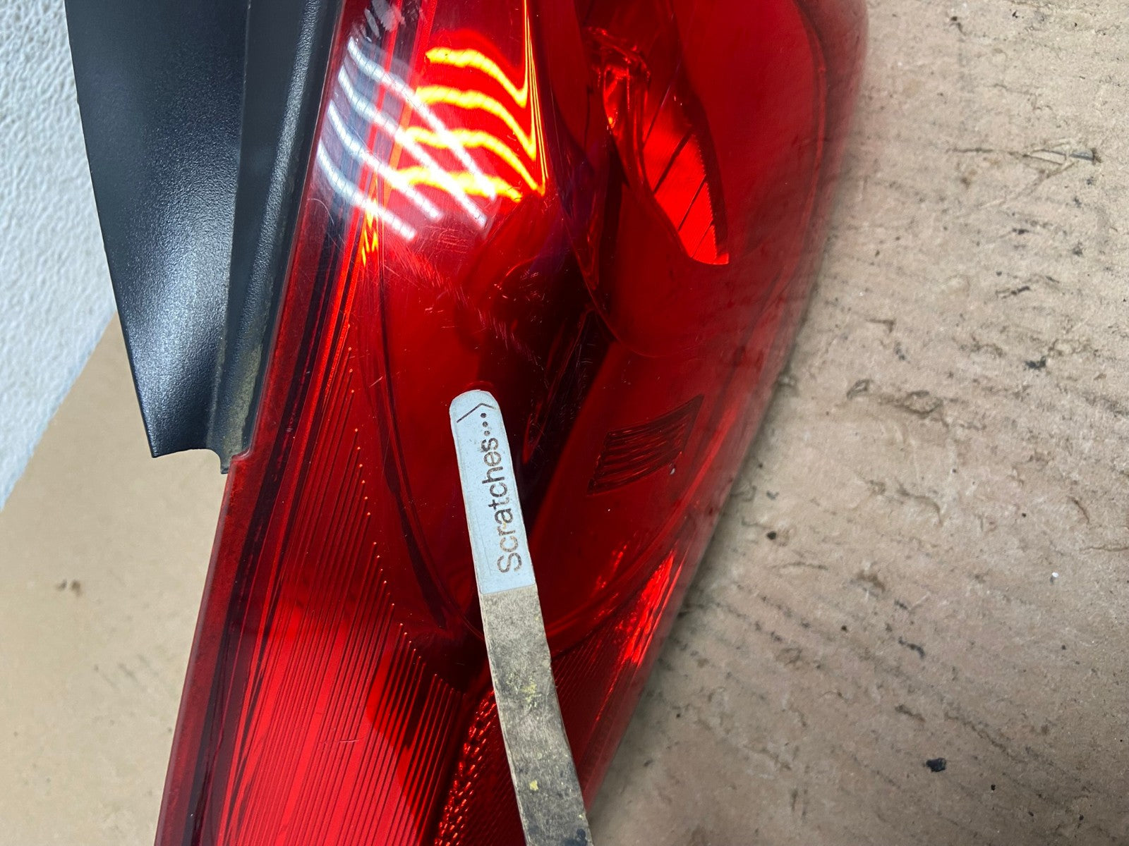 2011 2012 2013 Hyundai Elantra Sedan Left Driver Side Tail Light AF4256 LK3