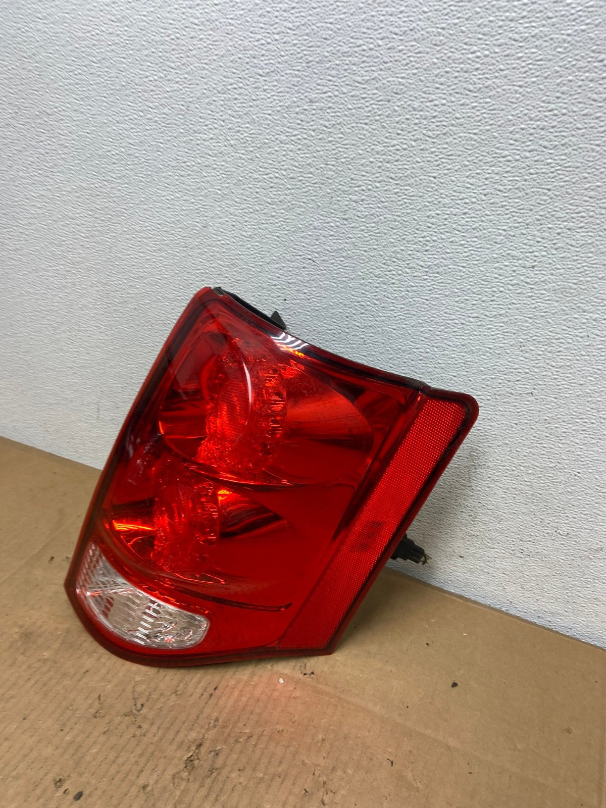 2011 - 2018 Dodge Grand Caravan Right Passenger RH Tail Light Led AD0960 LK1