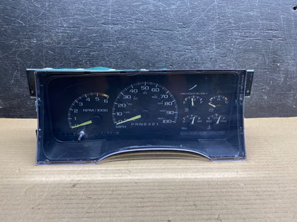 1995 to 1999 Chevrolet Silverado Suburban Cluster Gauge Speedometer AH9711 DG0