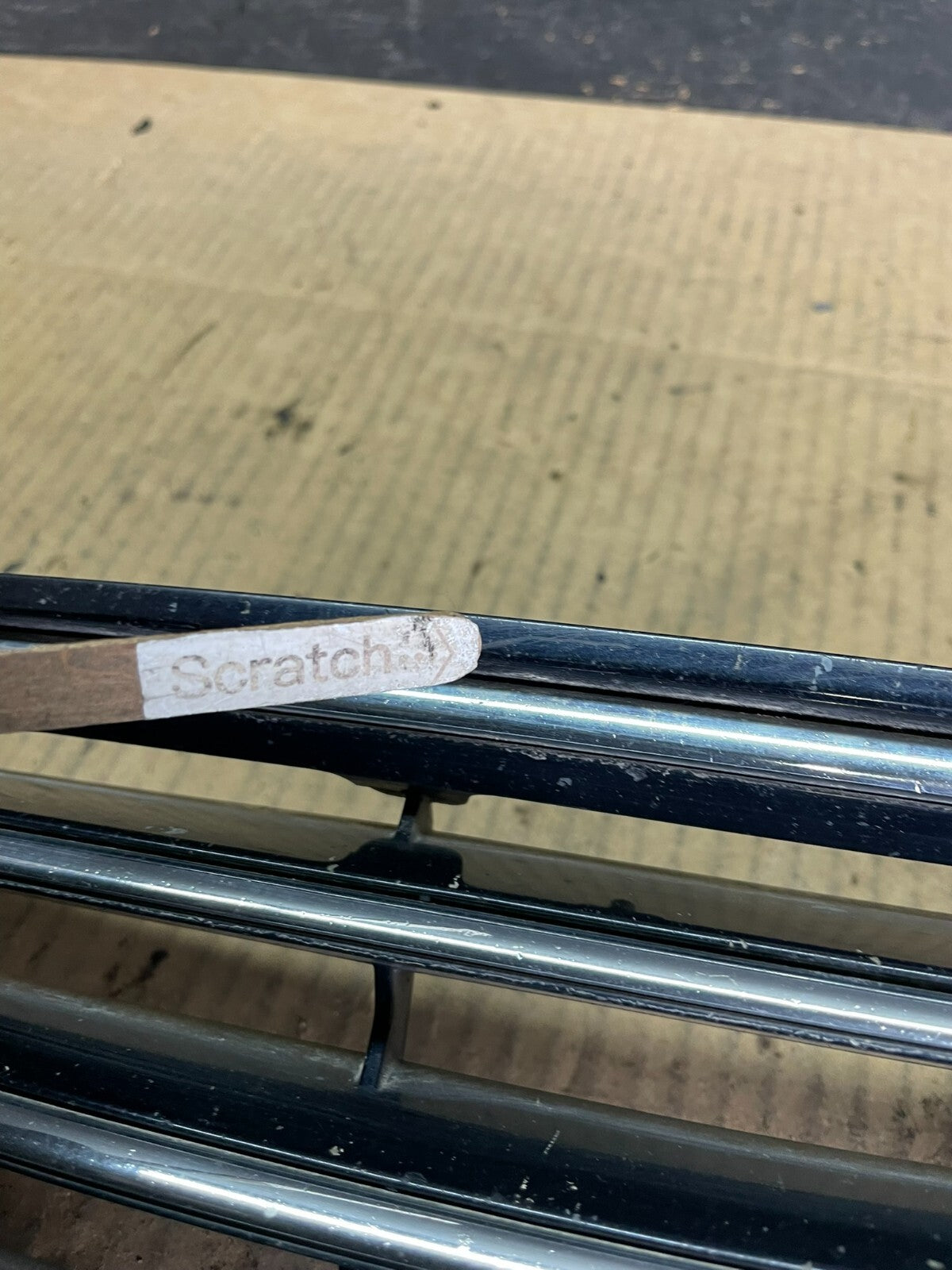 2004 Lexus ES330 Front Upper Grill Grille J4110 PS3
