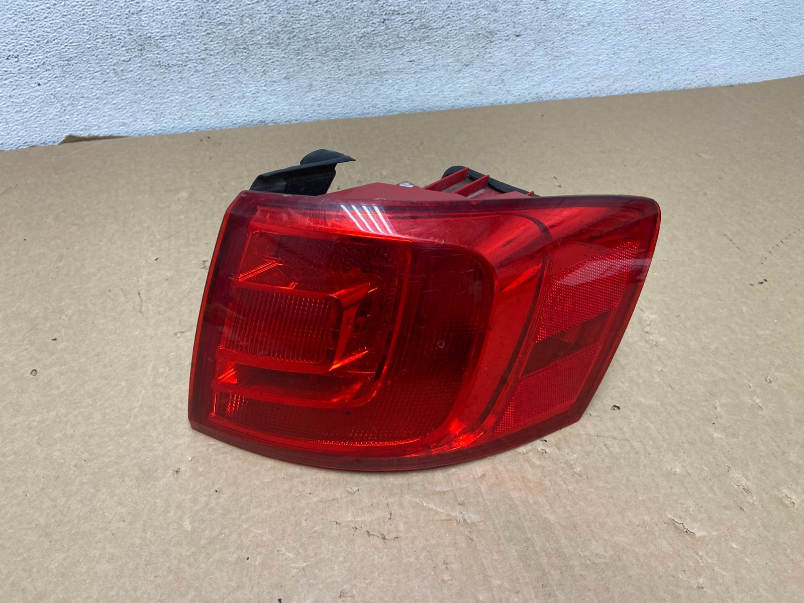 2011 to 2014 Volkswagen Jetta Right Passenger Rh Side Tail Light AF7349 DW0