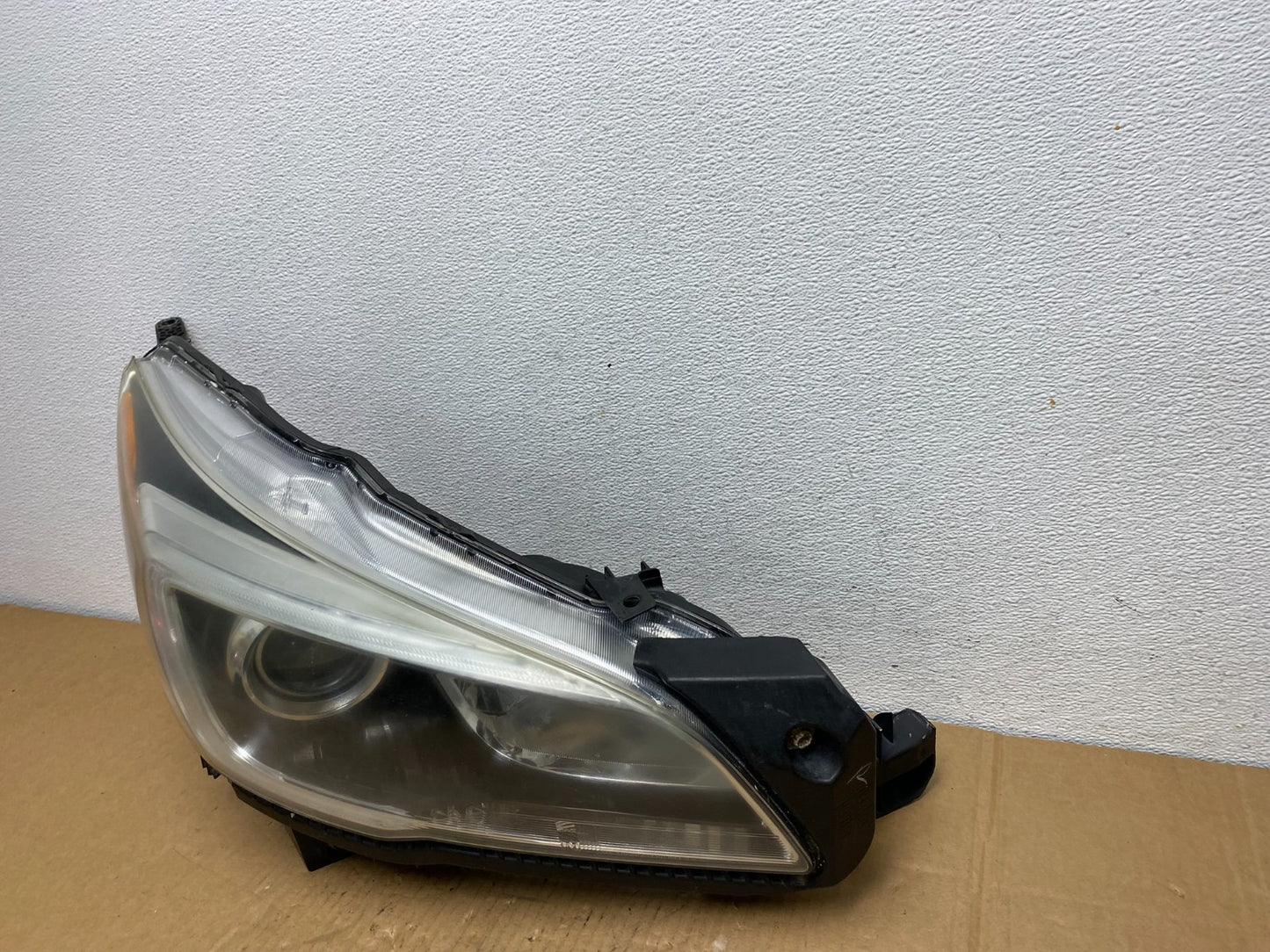 2015 - 2017 Subaru Legacy Outback Right Passenge LED Halogen Headlight AC7613 DW1
