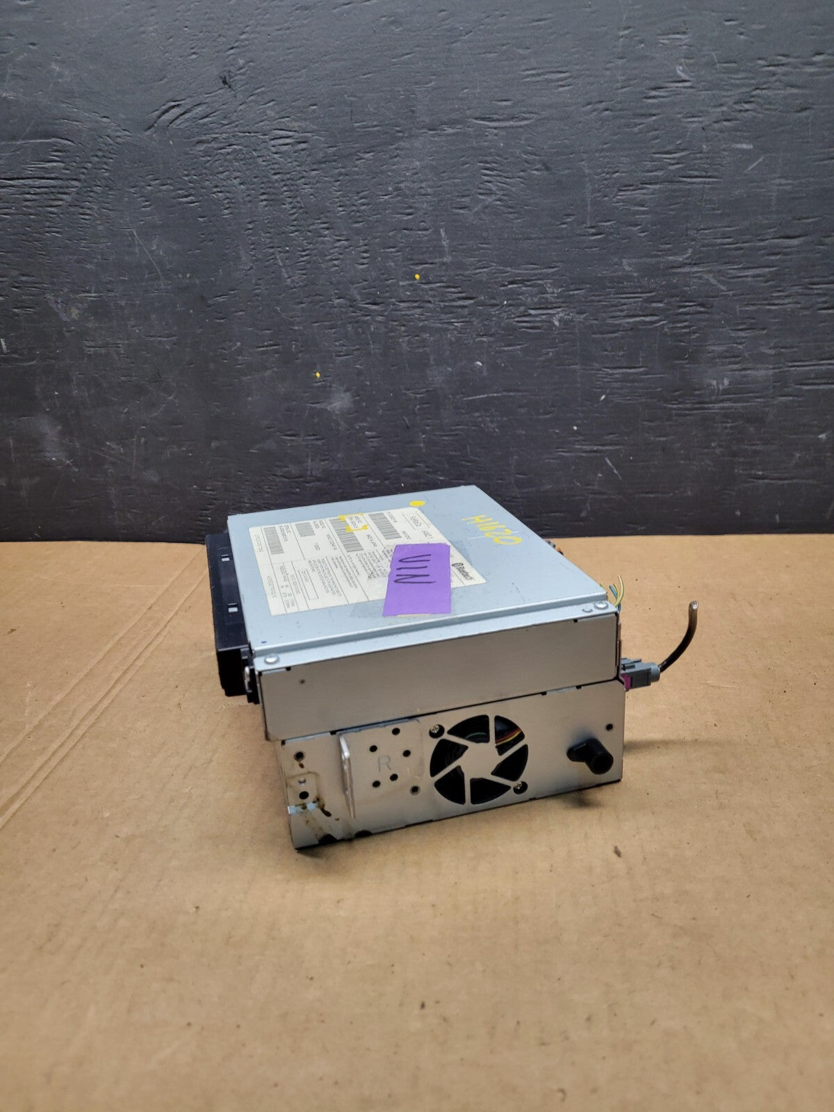 2010 to 2012 Jaguar XJ XJL Radio GPS Information Receiver H1620 PS2