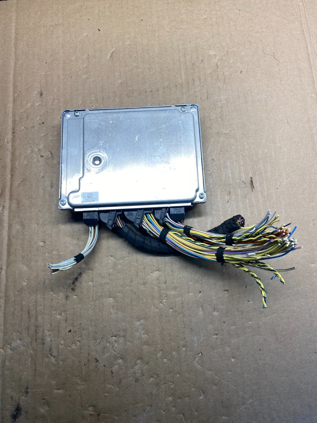 2006 to 2007 Bmw 550i 650i 750i Engine Computer ECU Control Module ECM AG1464 DW1