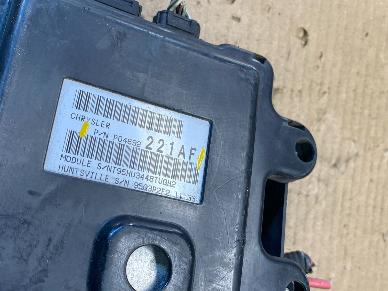 2009 Jeep Grand Cherokee Fuse Box Relay Panel Body Control Module BCM s2816 DG10