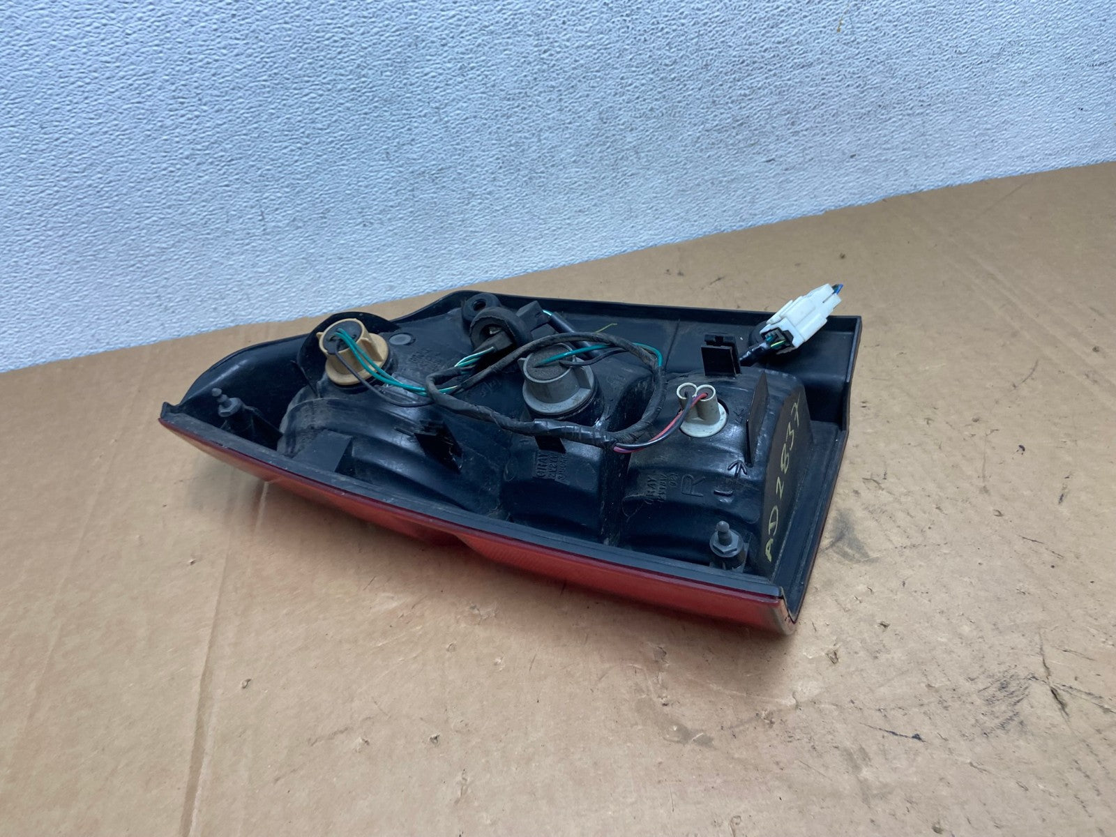 2005 to 2012 Nissan Pathfinder Right Passenger RH Side Tail Light AD2837 LK4