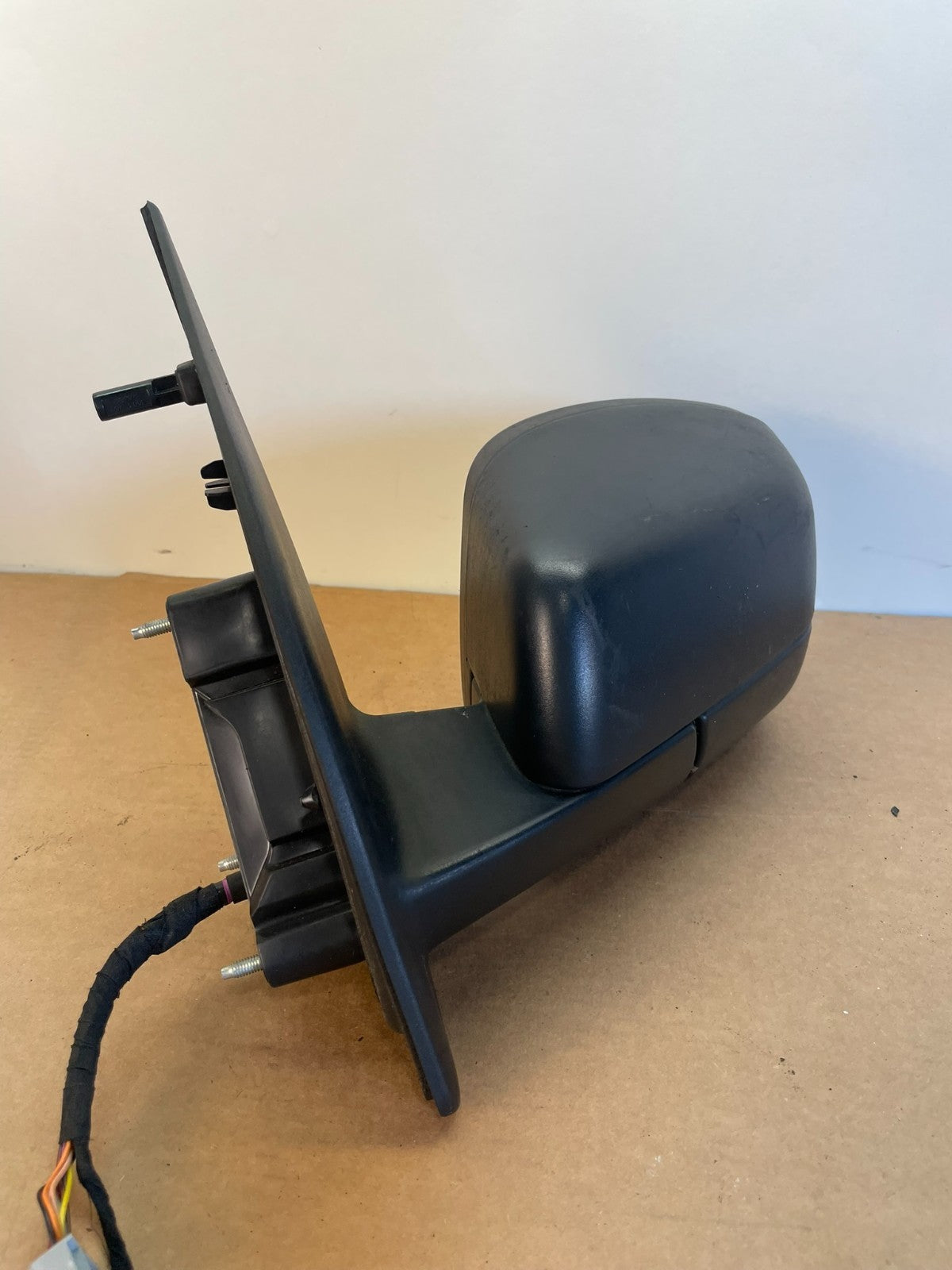 2008 to 2010 Land Rover LR2 Left Lh Side Door Power Mirror AF8848 DG1