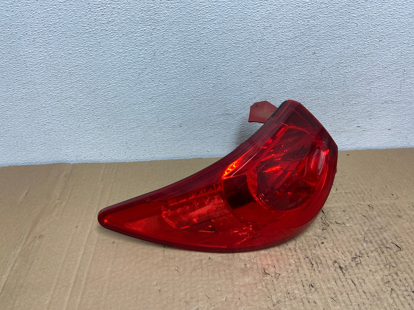 2009 2010 2011 2012 Chevrolet Traverse Left Driver LH Tail Light Oem AC4047 LK2