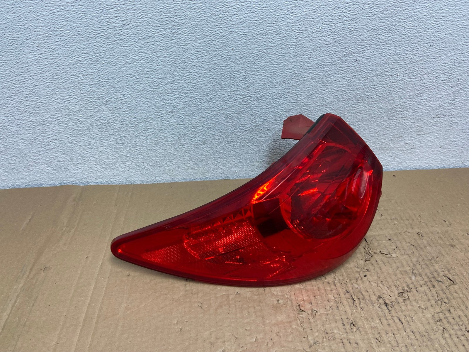 2009 2010 2011 2012 Chevrolet Traverse Left Driver LH Tail Light Oem AC4047 LK2