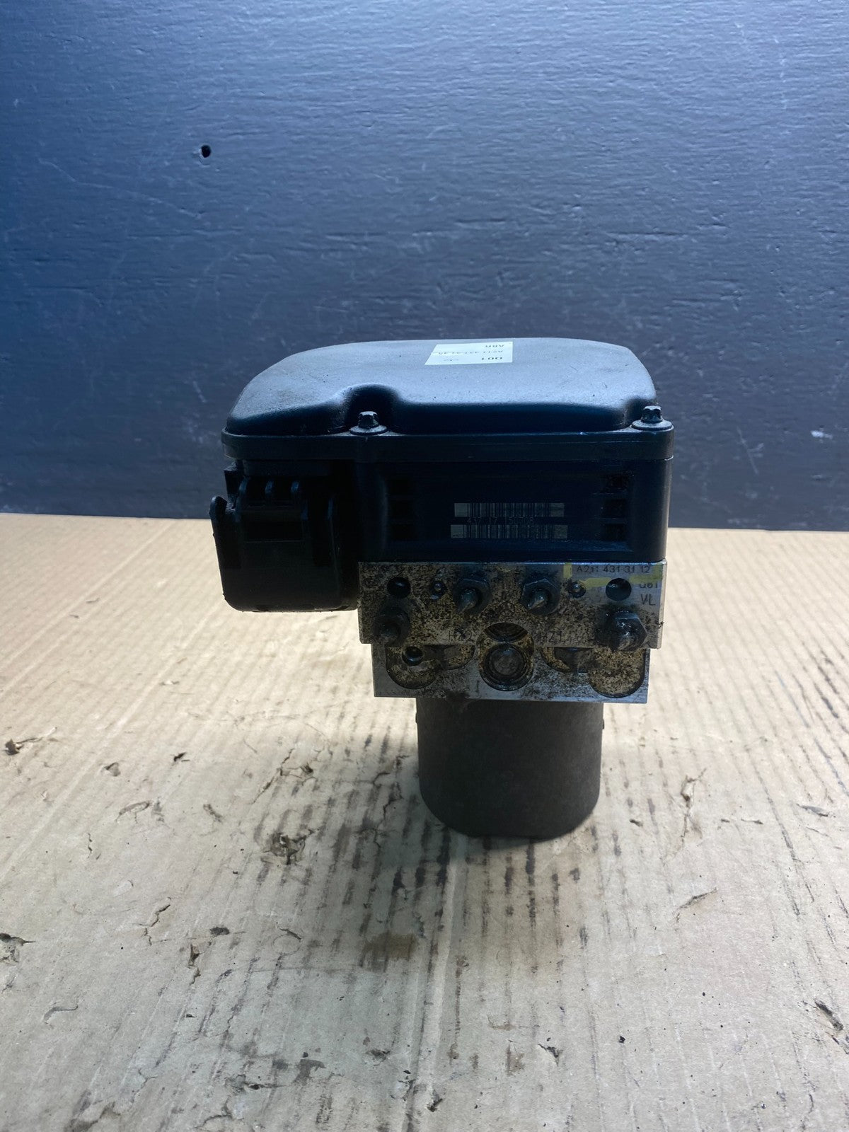 2007 to 2011 Mercedes E350 ABS Anti Lock Brake Pump AC0919 DG3
