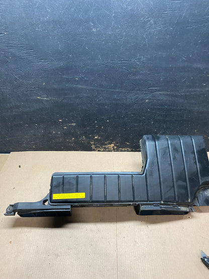 2009 to 2014 Nissan Murano Upper Air Intake Duct T0158 DG1