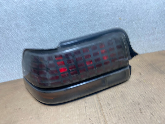 1988 to 1991 Pontiac Grand Prix Left Driver LH Side Tail Light AA64100