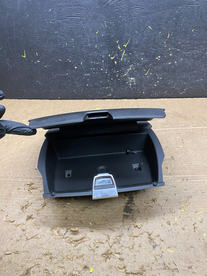 2010-2015 Chevrolet Equinox Center Dash Storage Compartment OEM x1557 DG1