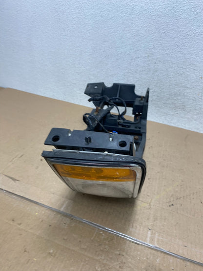 1994 1995 1996 Cadillac Deville Right Passenger Halogen Headlight AE6894 DW5