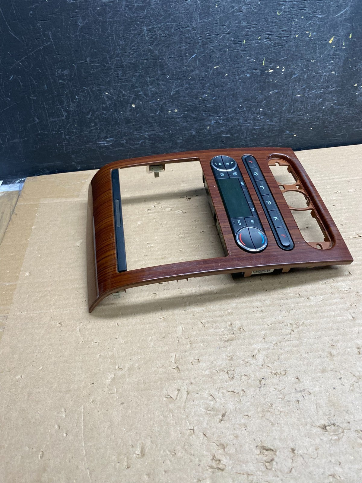 2004 to 2008 Ford F150 Radio Climate Dash Bezel Surround Black AG6247 DG1