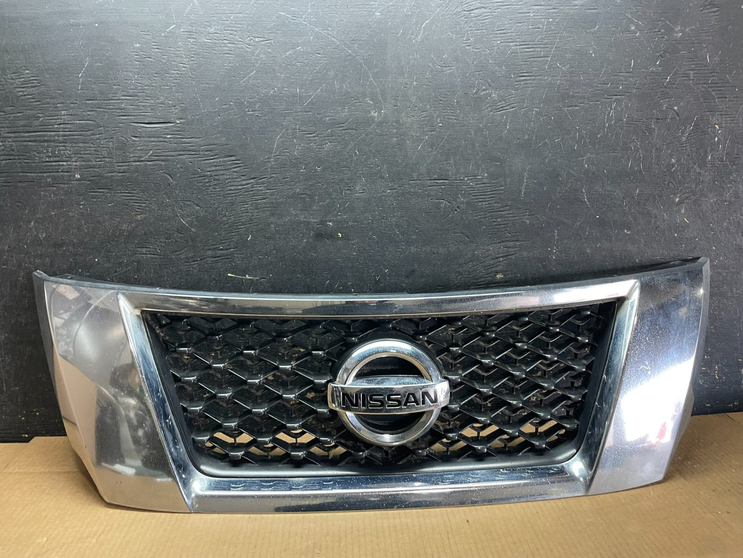 2013-2016 Pathfinder  Front Upper Chrome Grill Grille Aftermarket AA9070  DG0