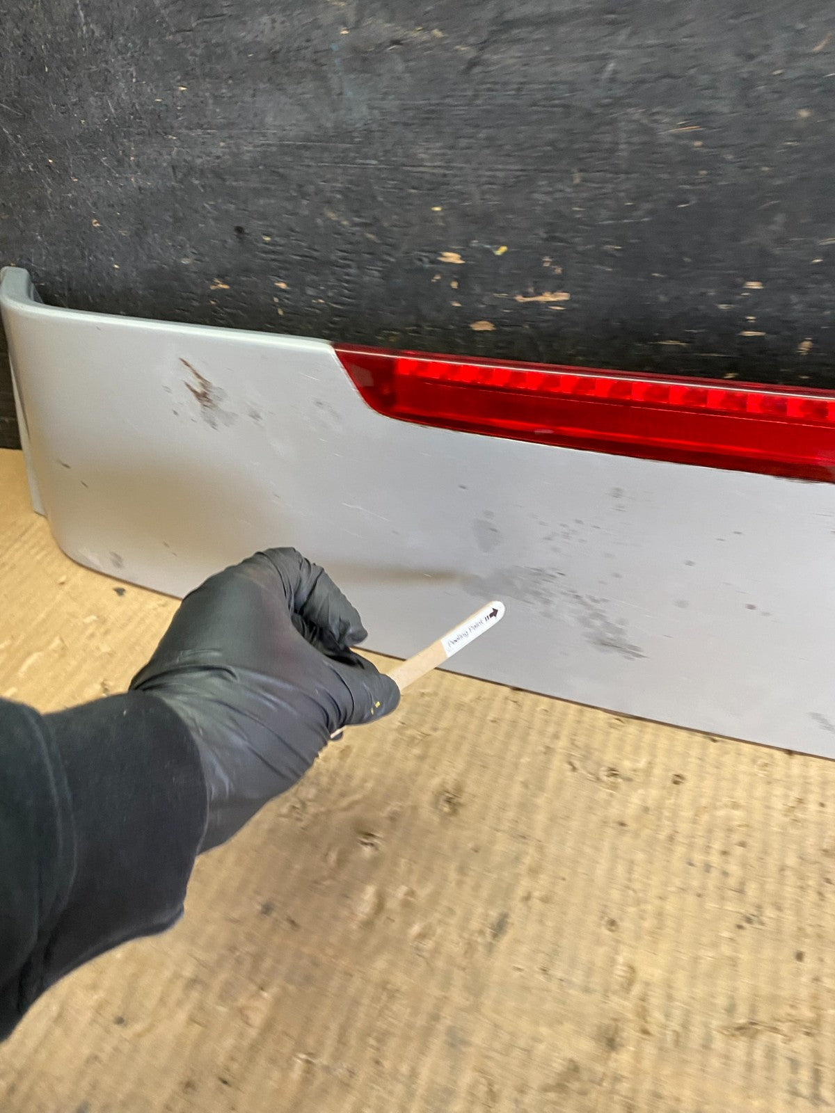 2005 to 2011 Hyundai Accent Trunk Lid Hatch 3rd Brake Light Spoiler S8770 DG5