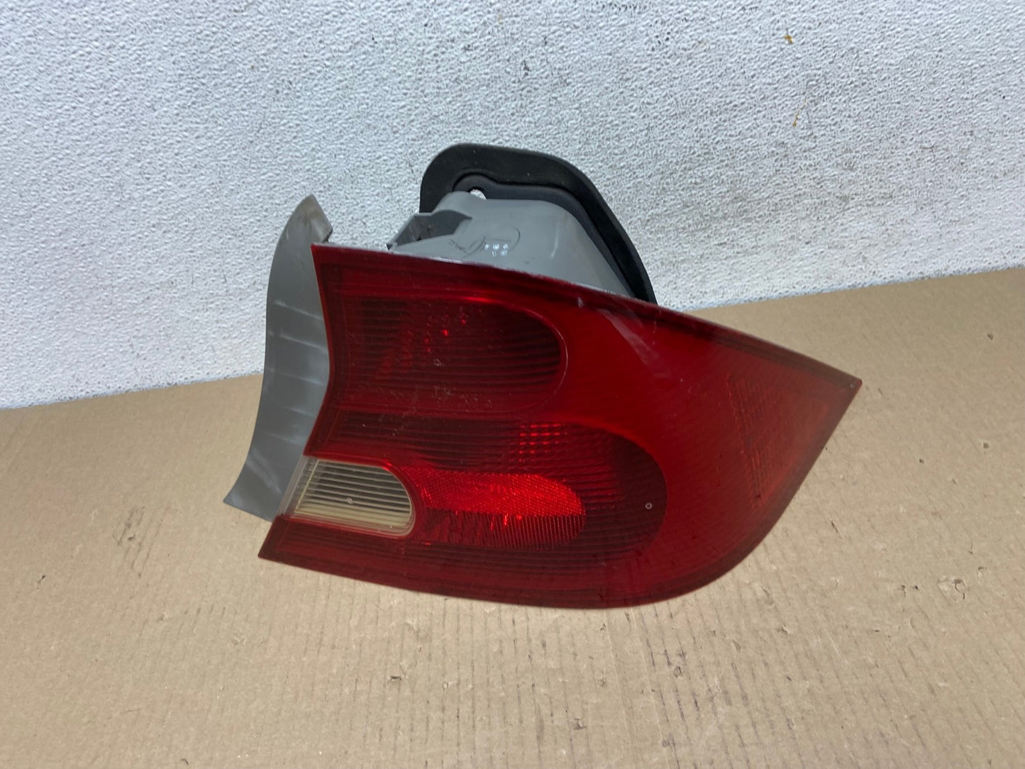 2001 to 2003 Honda Civic Coupe Right Passenger Rh Side Tail Light AE9513 LK0