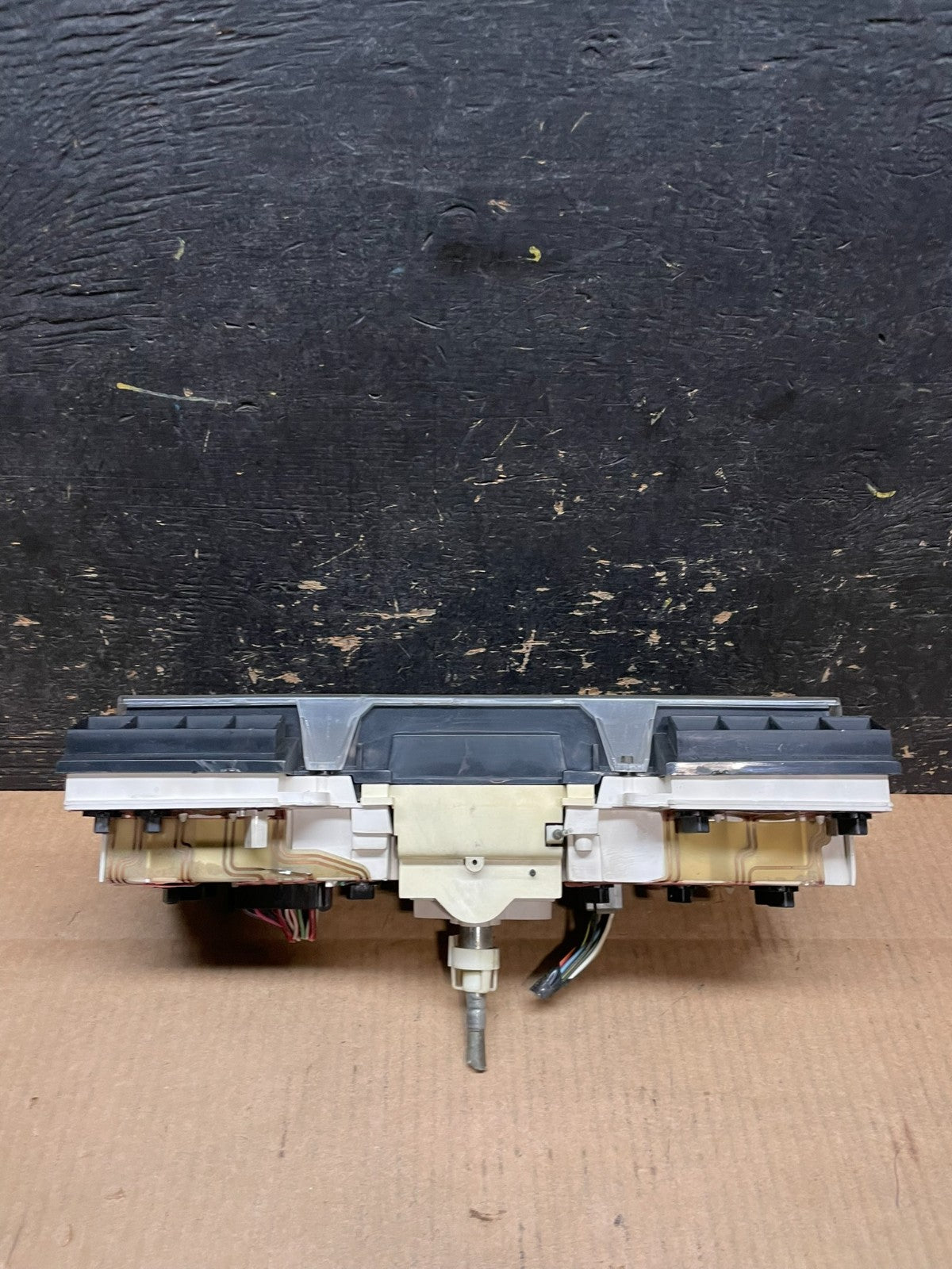 1987 to 1991 Ford F150 F-Series Bronco Speedometer Cluster Gauge Oem aa9275 DG3