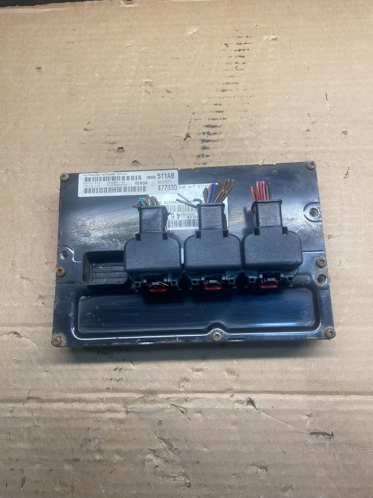 2009 to 2010 Jeep Grand Cherokee Computer Engine Control ECU ECM AD7642 DG0