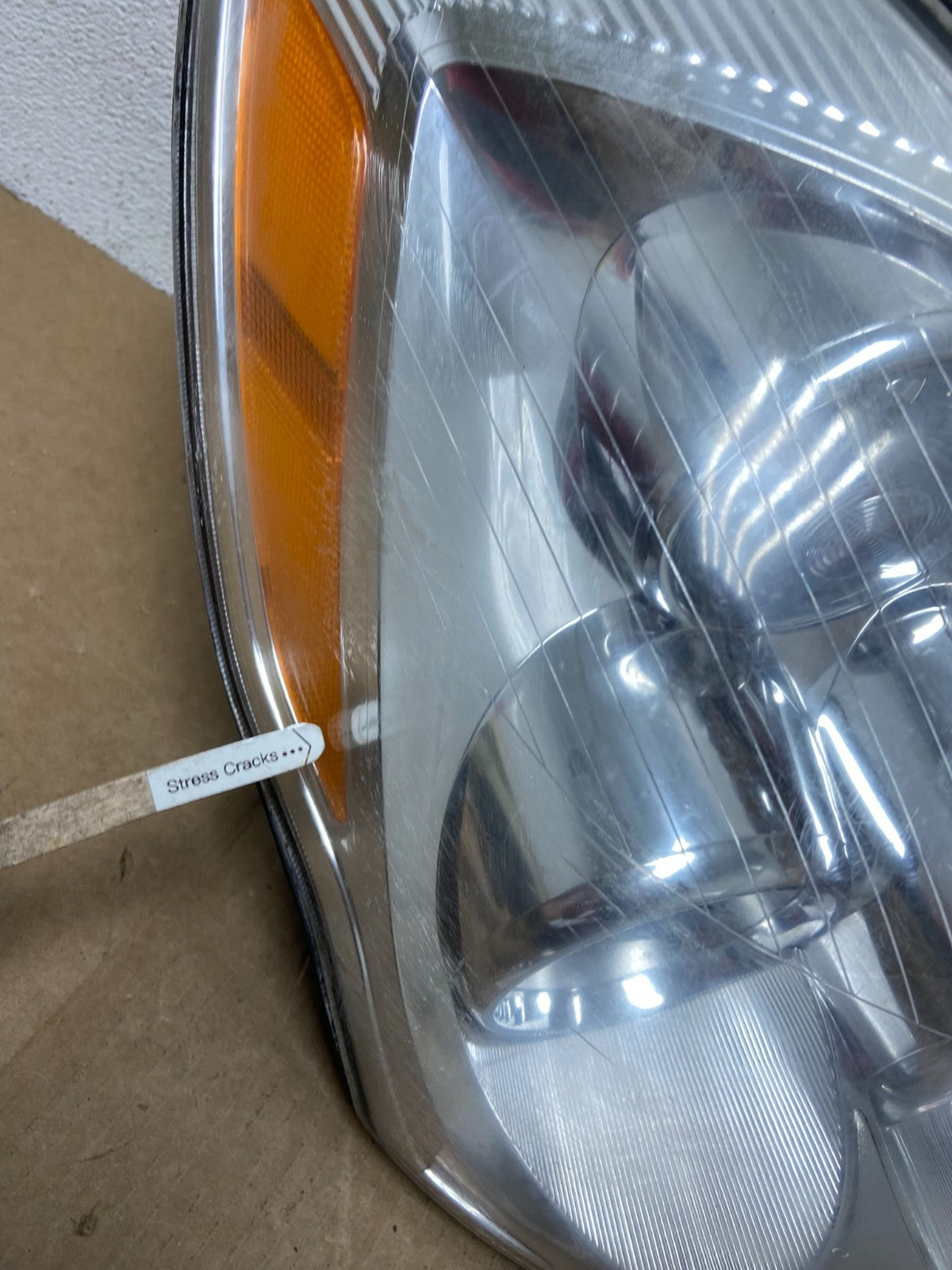 2007 - 2010 Hyundai Entourage Right Passenger Halogen Headlight Oe AF9621 DG4
