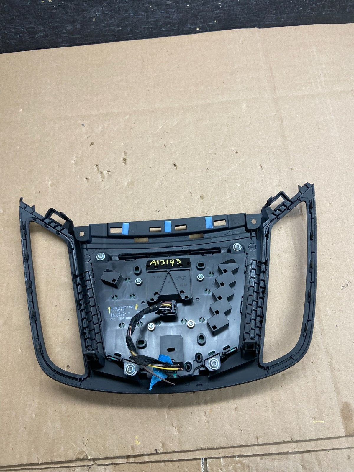 2013 2014 2015 2016 Ford Escape Dash Radio Control Panel Bezel ai3193 DG5