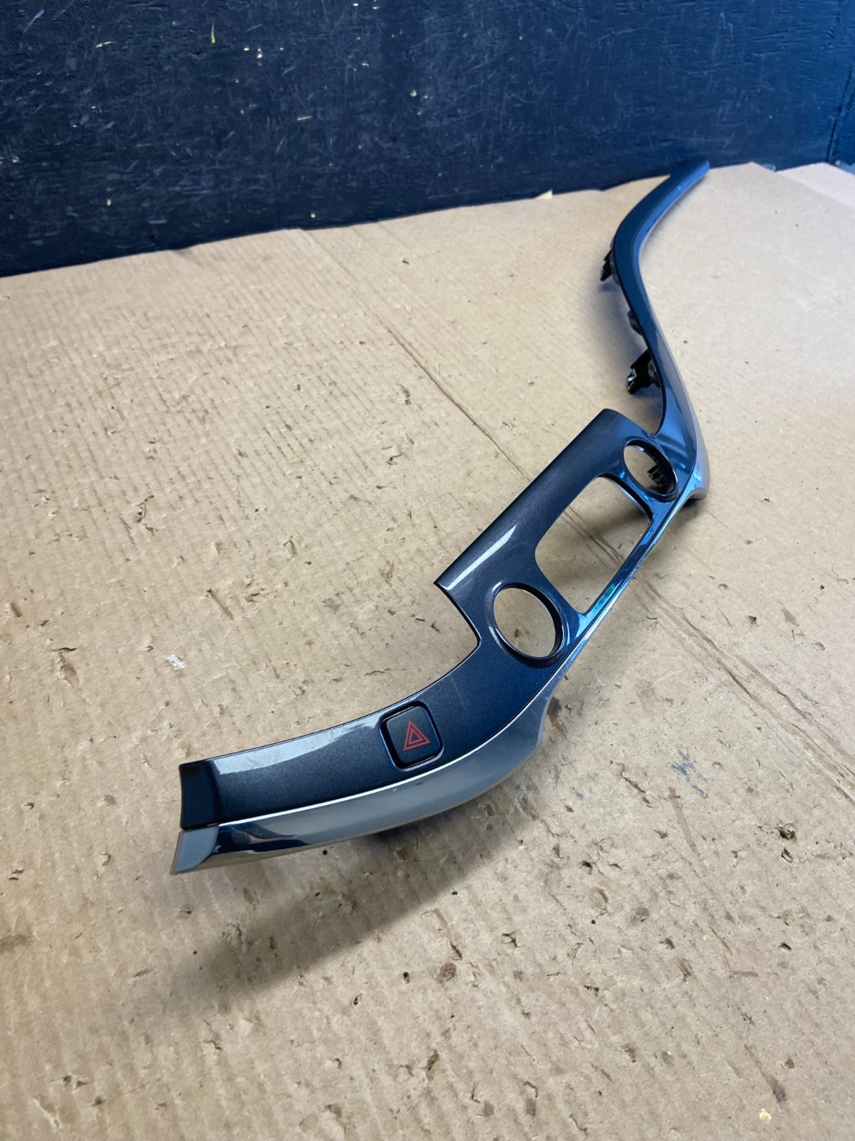 2014-2020 Chevrolet Impala Right Dash Instrument Panel Trim Plate AE3913 DG2