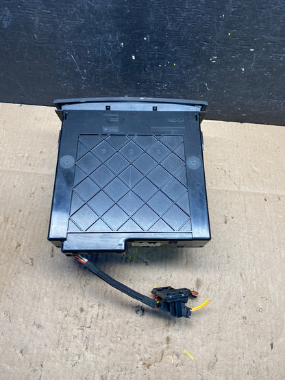 2007-2009 Mercedes CLS350 E350 E550 A/C Heater Climate Control Trim M6619 DG4