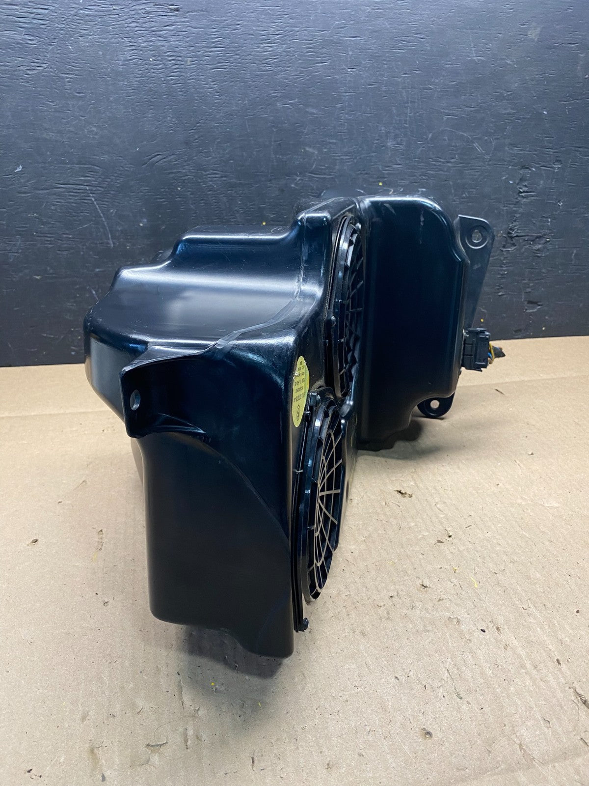 2000 to 2006 BMW X5 Rear Speaker Subwoofer Audio Sub Hifi System Dsp P5427 DG1