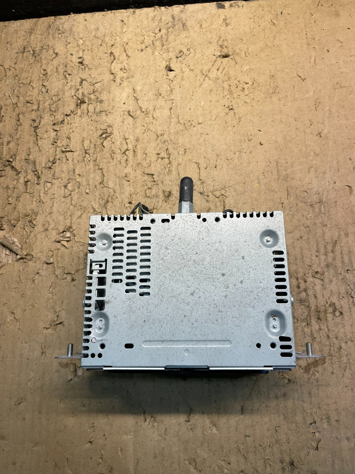 2014 2015 Ford Explorer Audio Equipment Radio Receiver AM FM CD W6898 DG4