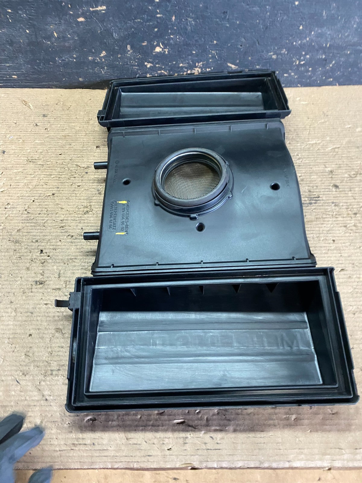 1992-1999 Mercedes S420 W140 5.0L V8 Engine Cover Air Filter Cleaner s3602 DG7