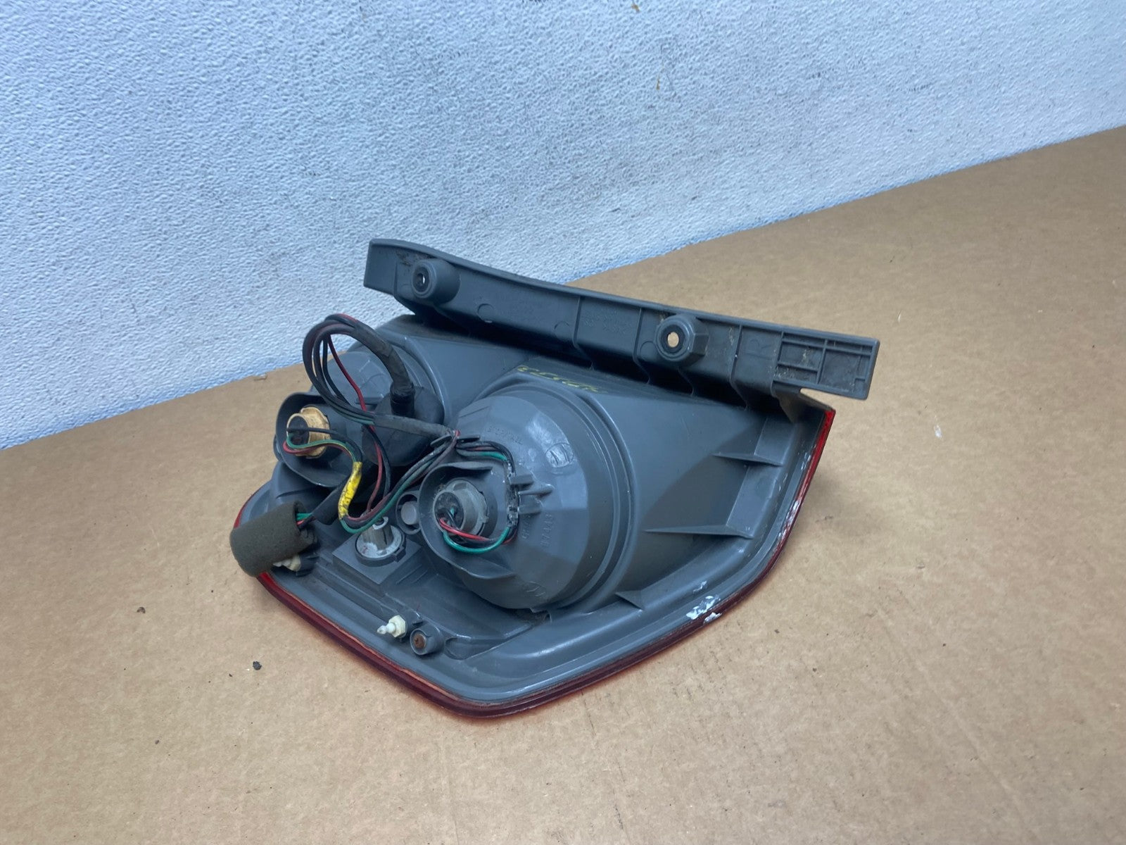 2003 2004 2005 Honda Pilot Right Passenger RH Side Tail Light AD5333 LK5