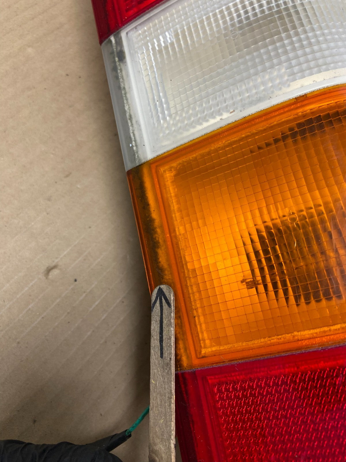 2002-2006 Mercedes Dodge Sprinter Right Passenger Rh Tail Light AH2993 DG4