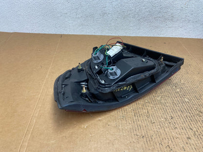 2000 2001 2002 2003 Nissan Sentra Right Passenger Side Tail Light AE2607 LK6