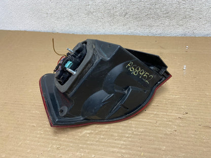 2008 2009 2010 Volkswagen Jetta Right Passenger RH Side Tail Light AG8951 DW5