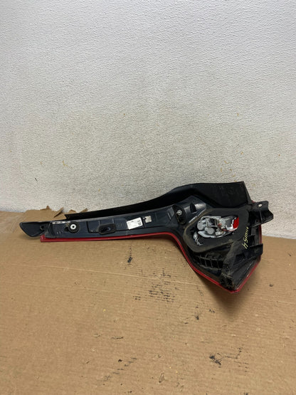 2015 to 2018 Volvo V60 Right Passenger RH Tail Light AH4154 DG6
