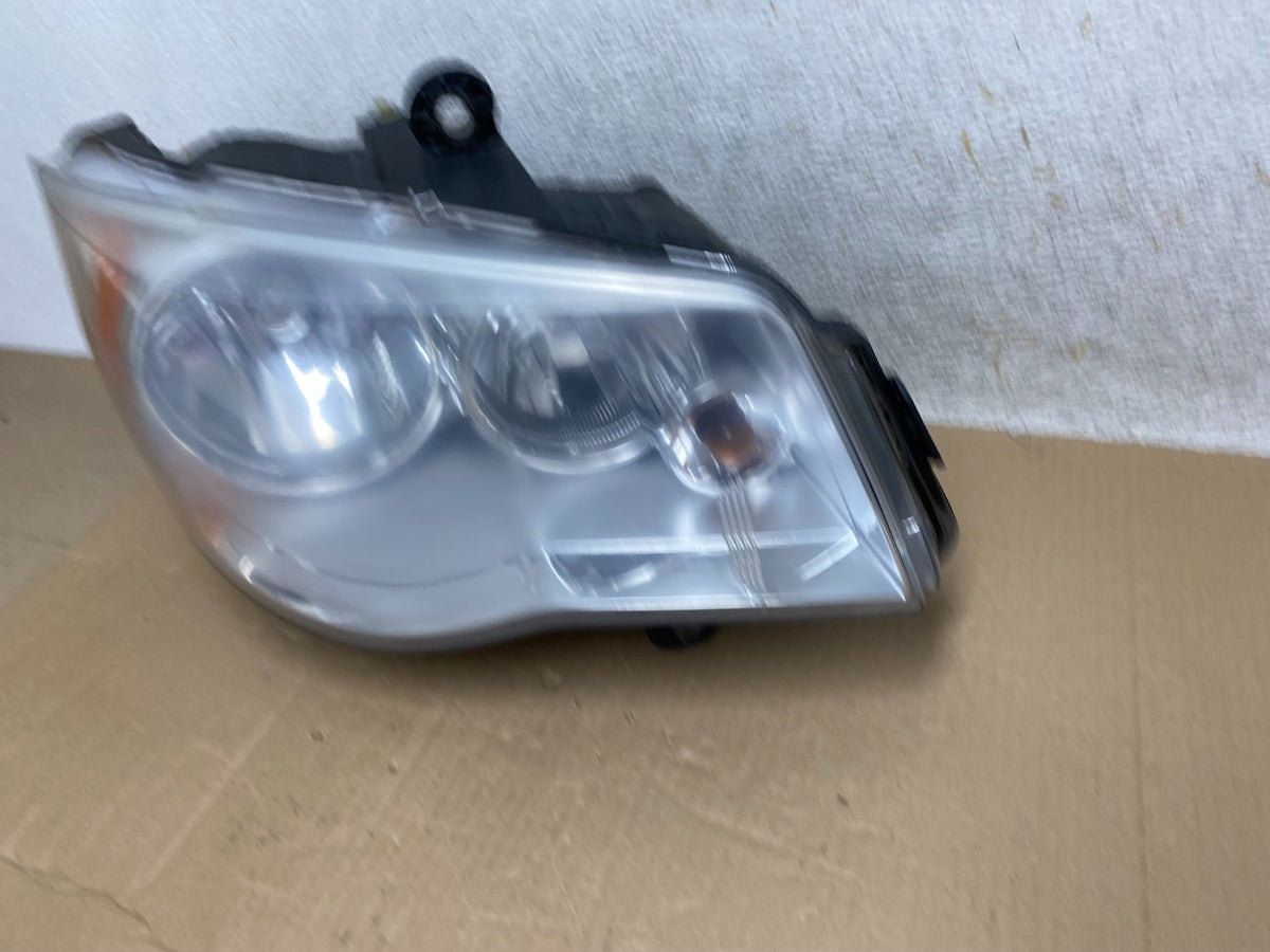 2011 to 2016 Chrysler Town and Country Right Passenger Headlight AI1185 DW1