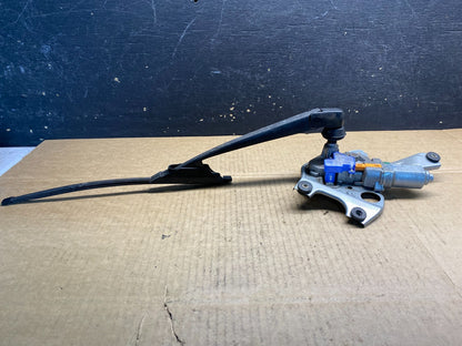 2010 to 2014 Subaru Outback Rear Windshield Wiper Motor AB40131