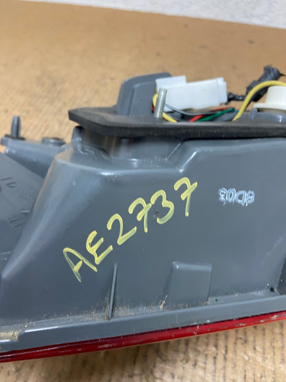 2006 2007 2008 2009 Hyundai Azera Left Driver LH Inner Tail Light AE2737 LK5
